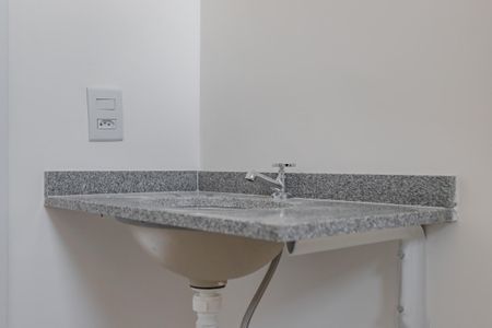 Apartamento para alugar com 44m², 2 quartos e 1 vaga Apartamento para alugar com 44m², 2 quartos e 1 vagaBanheiro