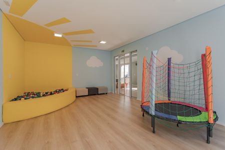 Apartamento para alugar com 44m², 2 quartos e 1 vaga Apartamento para alugar com 44m², 2 quartos e 1 vagaÁrea comum - Brinquedoteca