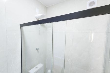 Studio à venda com 37m², 1 quarto e sem vaga Studio à venda com 37m², 1 quarto e sem vagaBanheiro