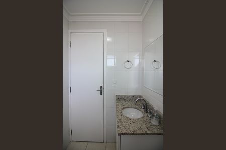 Apartamento à venda com 80m², 2 quartos e 1 vagaBanheiro Social