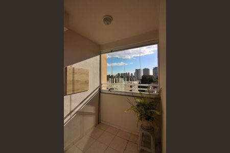 Apartamento à venda com 80m², 2 quartos e 1 vagaSala Sacada