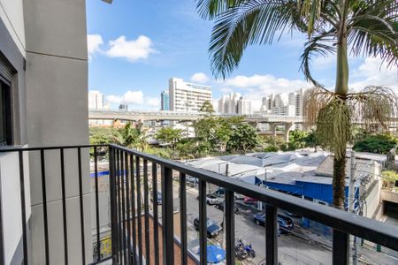 Apartamento à venda com 26m², 1 quarto e sem vaga Apartamento à venda com 26m², 1 quarto e sem vagaVaranda