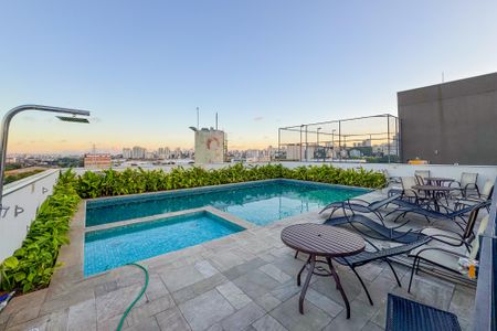 Apartamento para alugar com 34m², 1 quarto e 1 vaga Apartamento para alugar com 34m², 1 quarto e 1 vagaPiscina