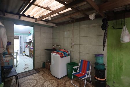 Casa à venda com 100m², 4 quartos e 2 vagasÁrea de Serviço