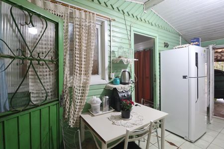 Casa à venda com 100m², 4 quartos e 2 vagasCozinha