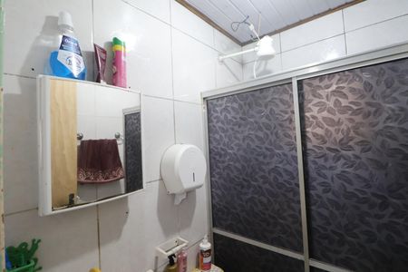 Casa à venda com 100m², 4 quartos e 2 vagasBanheiro