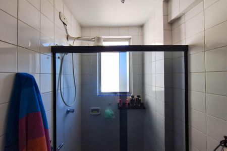Apartamento à venda com 70m², 3 quartos e 1 vaga Apartamento à venda com 70m², 3 quartos e 1 vagaBanheiro da Suíte