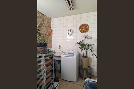 Apartamento à venda com 70m², 3 quartos e 1 vaga Apartamento à venda com 70m², 3 quartos e 1 vagaÁrea de Serviço