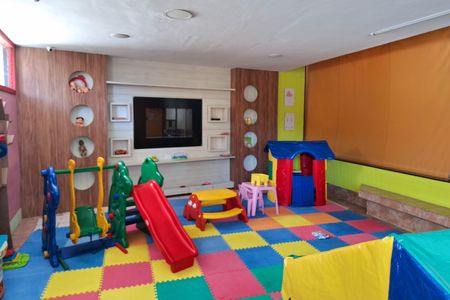 Apartamento à venda com 70m², 3 quartos e 1 vaga Apartamento à venda com 70m², 3 quartos e 1 vagaÁrea comum