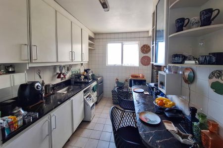 Apartamento à venda com 70m², 3 quartos e 1 vaga Apartamento à venda com 70m², 3 quartos e 1 vagaCozinha
