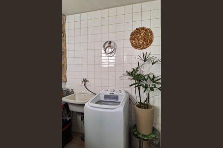 Apartamento à venda com 70m², 3 quartos e 1 vaga Apartamento à venda com 70m², 3 quartos e 1 vagaÁrea de Serviço