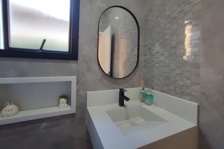 Casa de condomínio à venda com 340m², 4 quartos e 4 vagas Casa de condomínio à venda com 340m², 4 quartos e 4 vagasLavabo