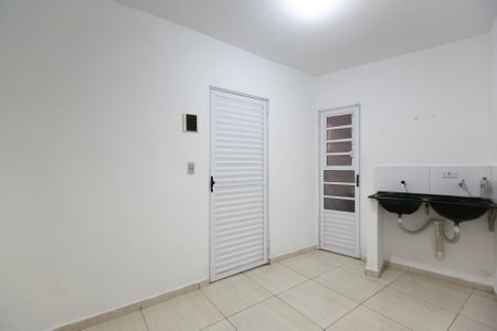 Studio para alugar com 23m², 1 quarto e sem vaga Studio para alugar com 23m², 1 quarto e sem vagaCozinha