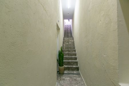 Studio para alugar com 23m², 1 quarto e sem vaga Studio para alugar com 23m², 1 quarto e sem vagaEscada / Entrada