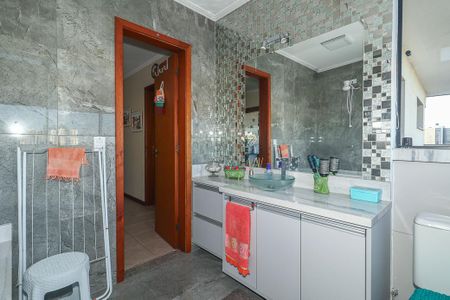 Apartamento à venda com 155m², 3 quartos e 2 vagasBanheiro 2 