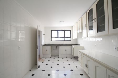 Apartamento para alugar com 285m², 3 quartos e 4 vagasCozinha 