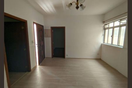 Casa para alugar com 280m², 2 quartos e 2 vagasSala