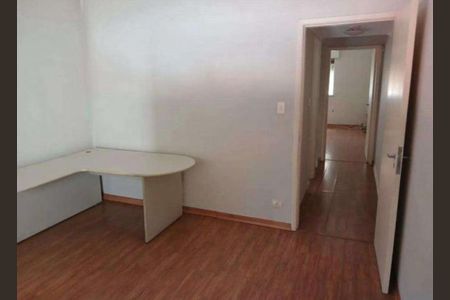 Casa para alugar com 300m², 2 quartos e 2 vagas Casa para alugar com 300m², 2 quartos e 2 vagasQuarto