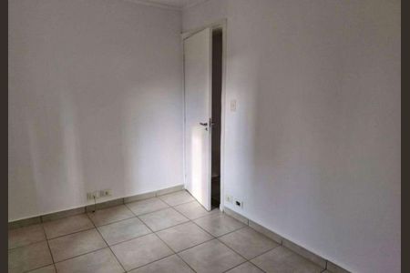 Casa para alugar com 260m², 2 quartos e 2 vagas Casa para alugar com 260m², 2 quartos e 2 vagasQuarto