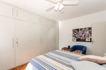 Casa à venda com 156m², 3 quartos e 2 vagasQuarto 1