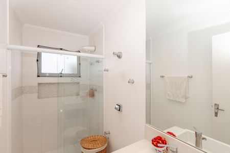 Casa à venda com 156m², 3 quartos e 2 vagasBanheiro Social