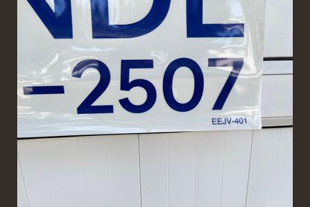 Casa à venda com 156m², 3 quartos e 2 vagasPlaca