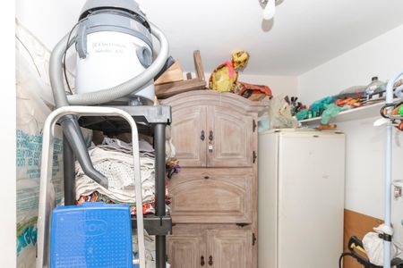 Casa à venda com 156m², 3 quartos e 2 vagasQuarto de Serviço