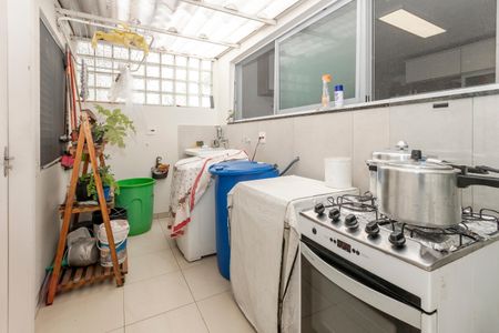 Casa à venda com 156m², 3 quartos e 2 vagasÁrea de Serviço