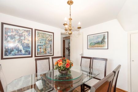 Casa à venda com 156m², 3 quartos e 2 vagasSala de Jantar