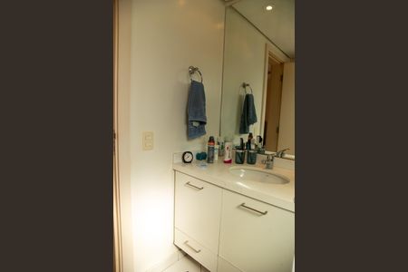 Apartamento à venda com 148m², 3 quartos e 3 vagasBanheiro da Suíte