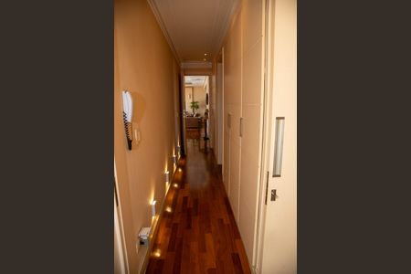 Apartamento à venda com 148m², 3 quartos e 3 vagasCorredor