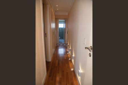 Apartamento à venda com 148m², 3 quartos e 3 vagasCorredor