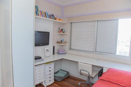 Apartamento à venda com 148m², 3 quartos e 3 vagasSuíte 2