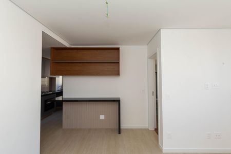 Apartamento à venda com 63m², 2 quartos e 2 vagasSala