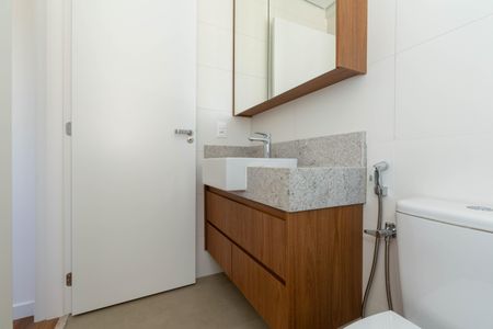 Apartamento à venda com 63m², 2 quartos e 2 vagasBanheiro Suíte 1
