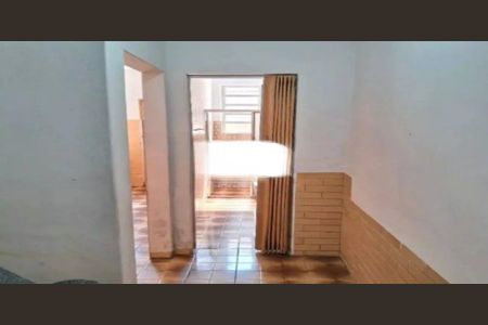 Casa à venda com 100m², 2 quartos e sem vaga Casa à venda com 100m², 2 quartos e sem vagaFoto 07