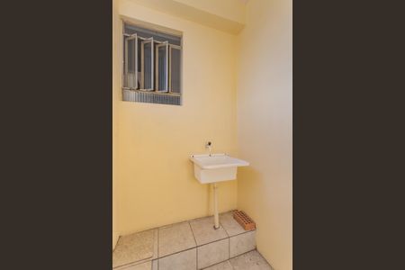 Apartamento à venda com 72m², 2 quartos e 1 vagaÁrea de Serviço