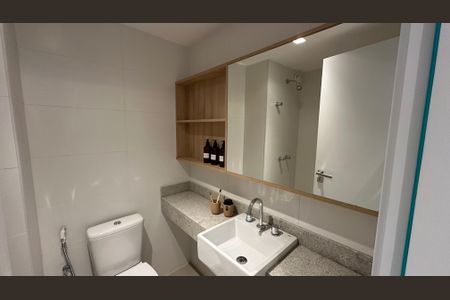 Apartamento à venda com 265m², 4 quartos e 2 vagas Apartamento à venda com 265m², 4 quartos e 2 vagasBanheiro