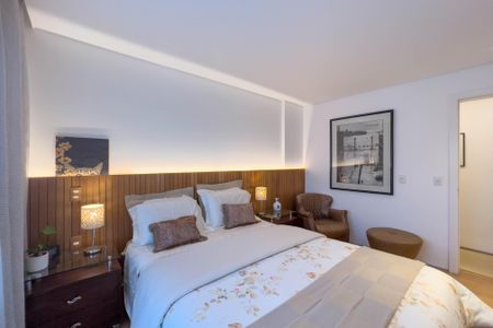 Apartamento à venda com 267m², 4 quartos e 4 vagas Apartamento à venda com 267m², 4 quartos e 4 vagasQuarto 3