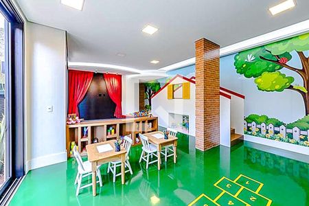 Apartamento à venda com 267m², 4 quartos e 4 vagas Apartamento à venda com 267m², 4 quartos e 4 vagasÁrea comum - Brinquedoteca