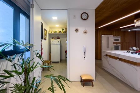 Apartamento à venda com 267m², 4 quartos e 4 vagas Apartamento à venda com 267m², 4 quartos e 4 vagasCozinha