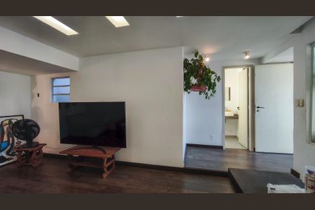 Apartamento à venda com 149m², 3 quartos e 1 vaga Apartamento à venda com 149m², 3 quartos e 1 vagaSala de TV