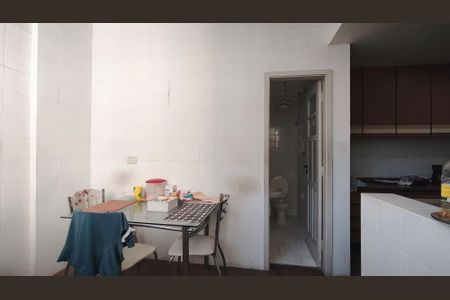 Apartamento à venda com 149m², 3 quartos e 1 vaga Apartamento à venda com 149m², 3 quartos e 1 vagaÁrea de Serviço