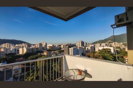 Apartamento à venda com 149m², 3 quartos e 1 vaga Apartamento à venda com 149m², 3 quartos e 1 vagaVista do Quarto 2