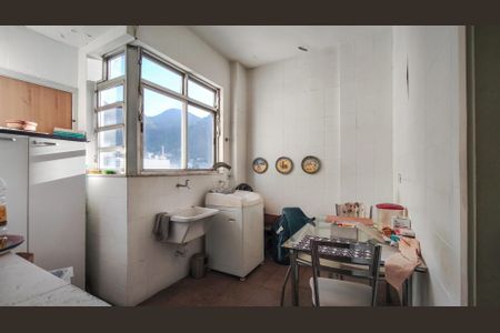 Apartamento à venda com 149m², 3 quartos e 1 vaga Apartamento à venda com 149m², 3 quartos e 1 vagaÁrea de Serviço