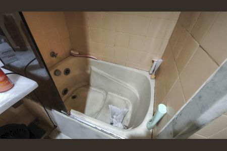 Apartamento à venda com 149m², 3 quartos e 1 vaga Apartamento à venda com 149m², 3 quartos e 1 vagaBanheiro da Suíte