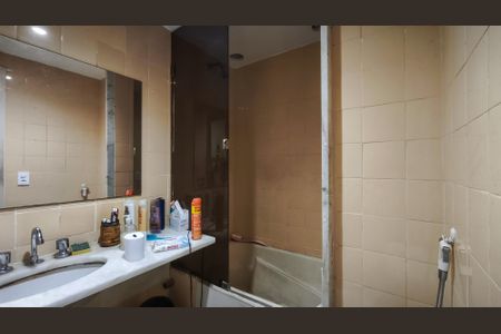 Apartamento à venda com 149m², 3 quartos e 1 vaga Apartamento à venda com 149m², 3 quartos e 1 vagaBanheiro da Suíte