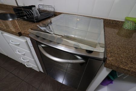 Apartamento à venda com 137m², 4 quartos e 2 vagasCozinha - Fogão embutido