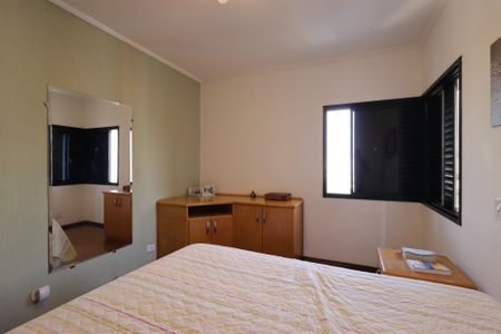 Apartamento à venda com 137m², 4 quartos e 2 vagasSuíte