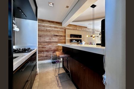 Apartamento à venda com 58m², 2 quartos e 2 vagasCozinha